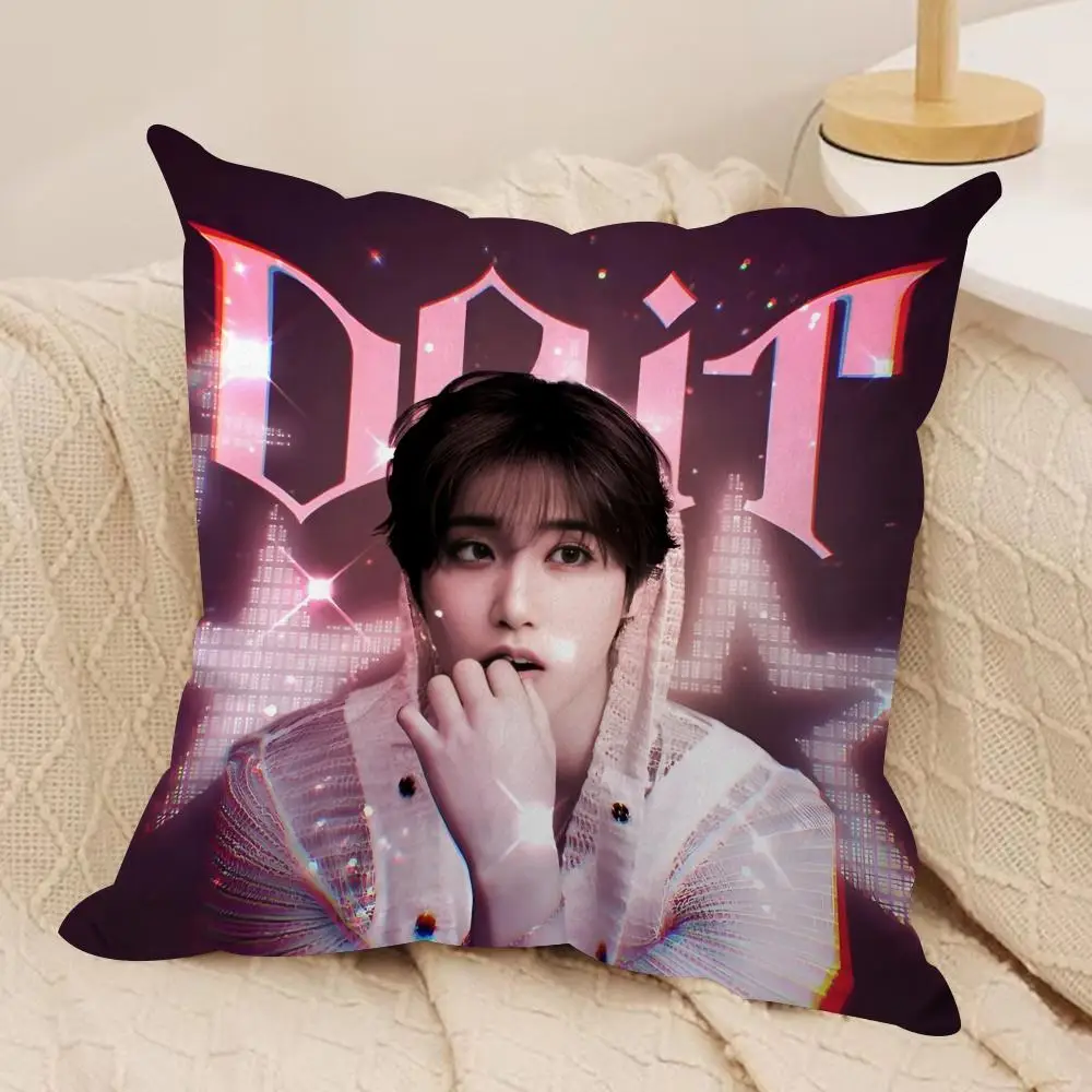 S051a2629d9a346bf9c2ecec5859b81a7y S051a2629d9a346bf9c2ecec5859b81a7y - Stray Kids AU Store