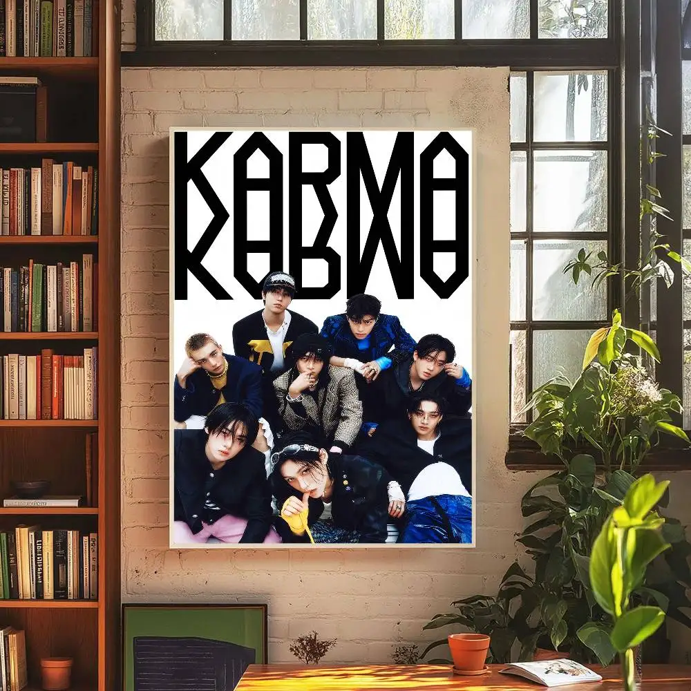 S2263532cbbd6490db15779a032cc7411M - Stray Kids AU Store