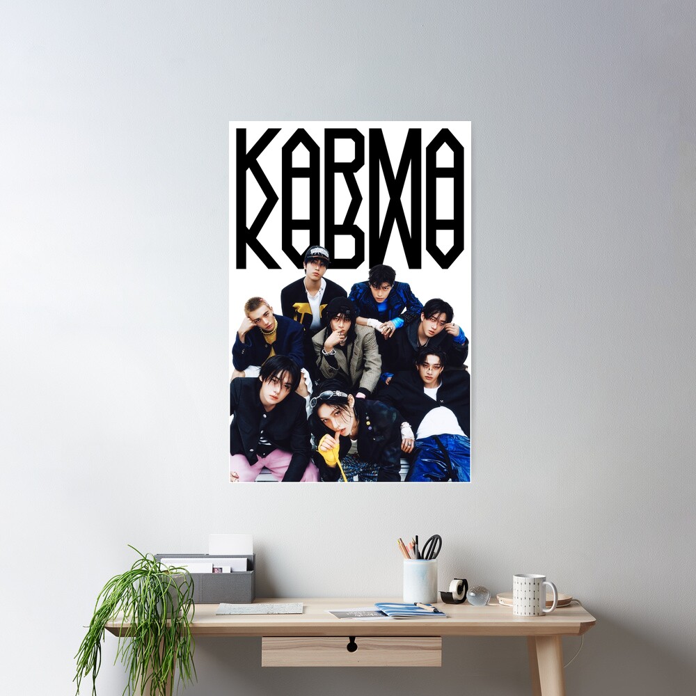 cpostermediumsquare_product1000x1000.2-18 cpostermediumsquare product1000x1000.2 18 - Stray Kids AU Store