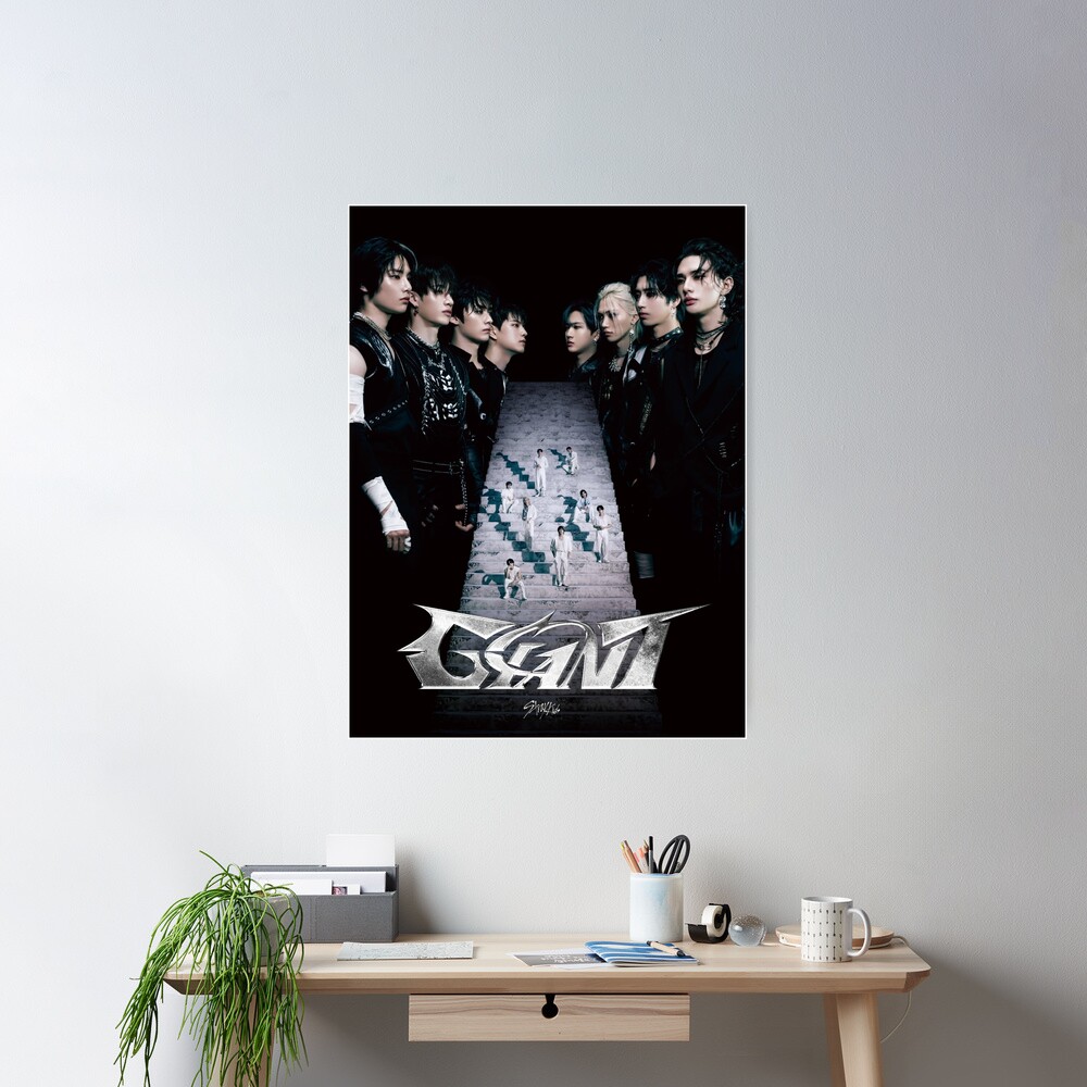 cpostermediumsquare_product1000x1000.2-21 cpostermediumsquare product1000x1000.2 21 - Stray Kids AU Store