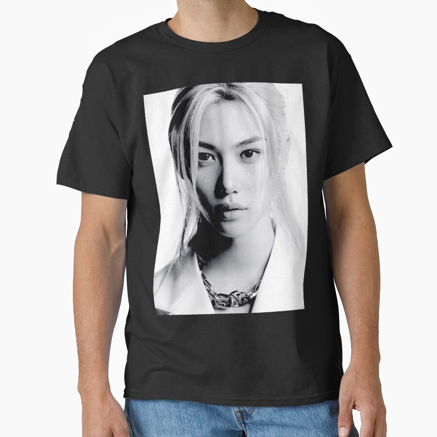 ssrcoclassic_teemens_0210101001c5ca27c6frontproduct_squarex1000-6 ssrcoclassic teemens 0210101001c5ca27c6frontproduct squarex1000 6 - Stray Kids AU Store