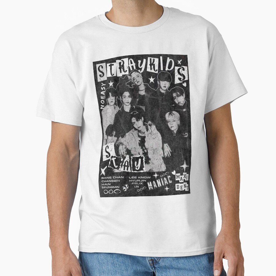 ssrcoclassic_teemens_02fafafaca443f4786frontproduct_squarex1000-27 ssrcoclassic teemens 02fafafaca443f4786frontproduct squarex1000 27 - Stray Kids AU Store