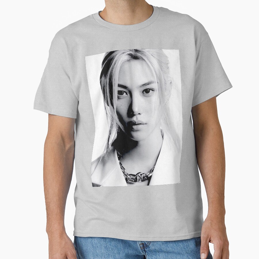 ssrcoclassic_teemens_02heather_greyfrontproduct_squarex1000-7 ssrcoclassic teemens 02heather greyfrontproduct squarex1000 7 - Stray Kids AU Store