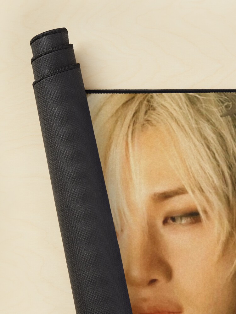 urdesk_mat_rolltall_portrait750x1000-16 urdesk mat rolltall portrait750x1000 16 - Stray Kids AU Store